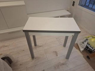 Mesa de cocina extensible blanca y acero