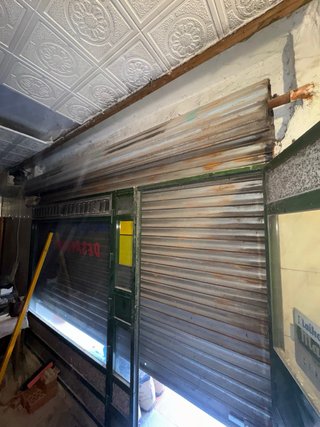 Persiana metálica para local comercial