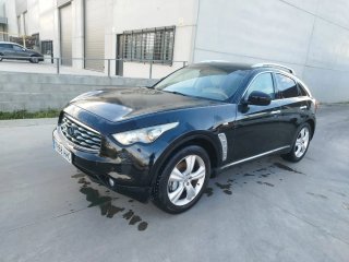 Infiniti FX30 2012
