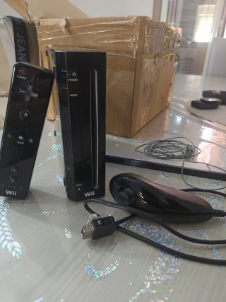 Nintendo Wii Console + Accessori
