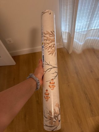 Papel pintado ICH Coral Beige Nuevo en su embalaje