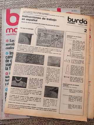 2 REVISTAS BURDA 1974 y 1975