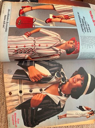 2 REVISTAS BURDA 1974 y 1975