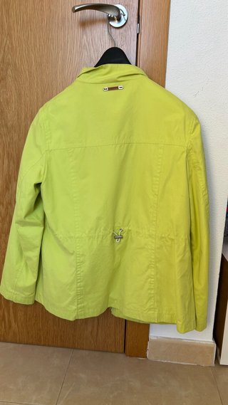 Chaqueta LLOYDS verde lima Talla M