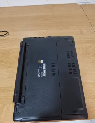 Portátil Asus X552C Negro