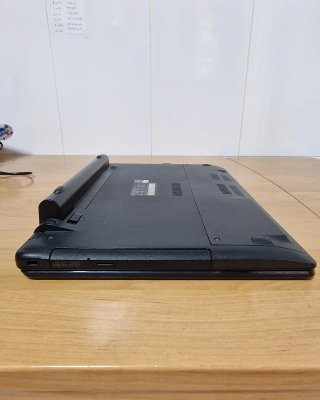 Portátil Asus X552C Negro