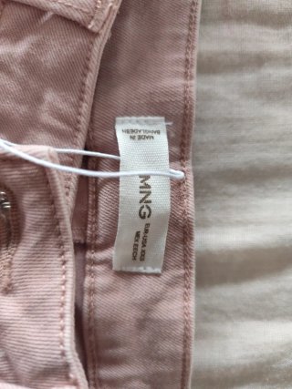 Pantalón corto teen XXS Mango. Sin estrenar