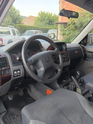 Mitsubishi Montero 2000