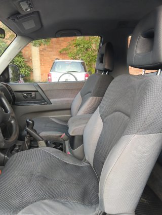 Mitsubishi Montero 2000