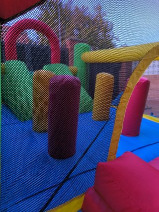 Castillo hinchable 530x300x215 cm