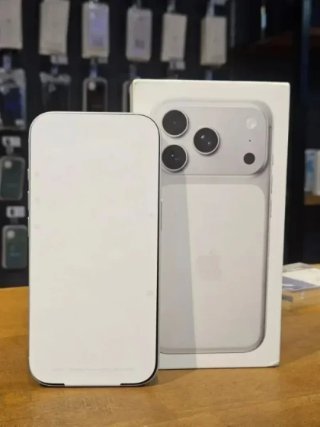 IPHONE 17 PRO MAX 256GB ARGENTO 100% BATTERIA