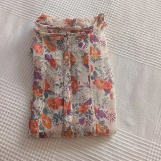 Blusa Sfera floral gasa talla M