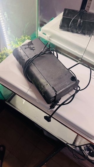 Acuario con tapa blanca 60l .llega con todo filtro