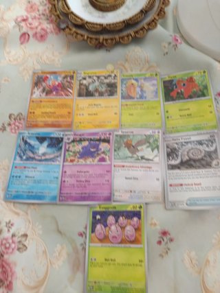 9 Cartas Pokémon Variadas