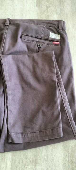 Pantalón Levi's XX Chino