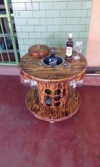Mesa Bar Artesanal de madera..