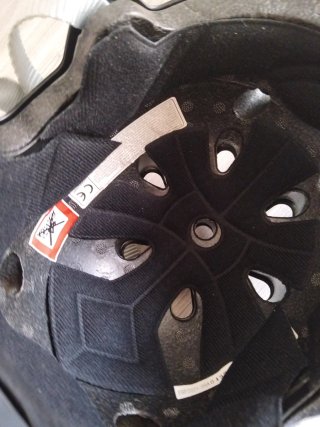 Casco Negro para Patinete
