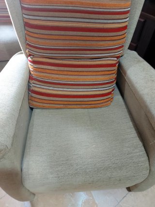 2 Sillones Reclinables Tela Beige 150e los 2
