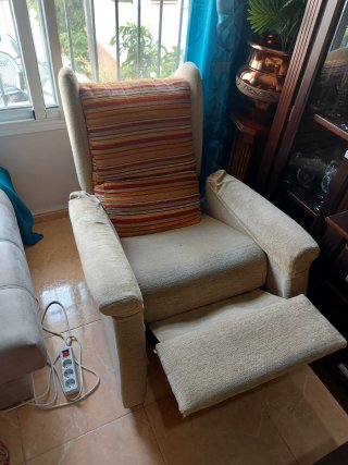 2 Sillones Reclinables Tela Beige 150e los 2