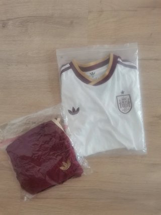 Equipación Fútbol España Talla 28 Adidas