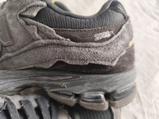 Zapatillas New Balance 2002 Gris