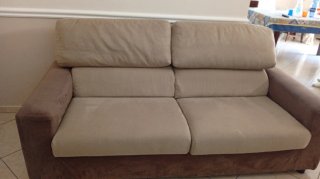 Divano beige in tessuto
