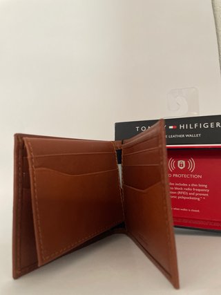 Cartera Tommy Hilfiger Hombre Cuero Marrón