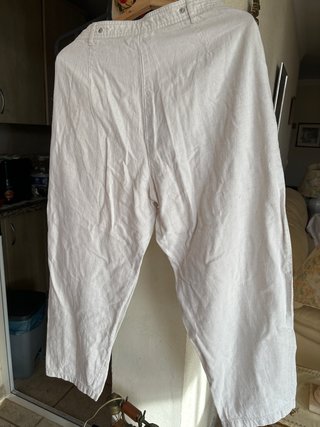 Pantalón Pull&Bear beige talla M