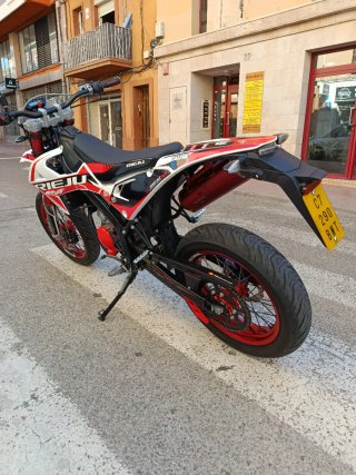 Rieju MRT sm trophy 50cc 2 tiempos