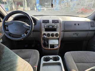 KIA Carnival 2003
