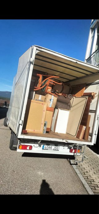 Mudanzas y portes económicos
