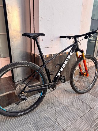 Bicicleta Trek marlin 5 Montaña Negra