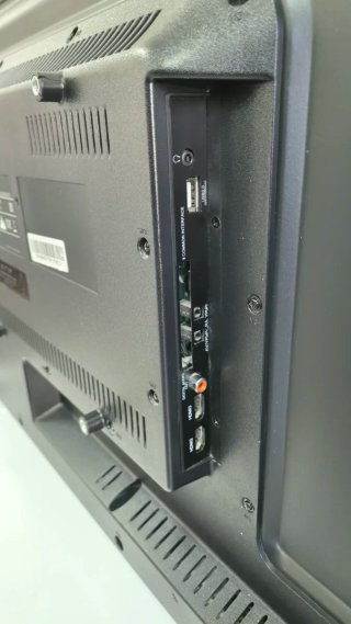 TV CHANGHONG LED32E2200ST2 32” HD