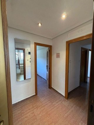 Piso en alquiler en Zona Avenida al Vedat en Torrent
