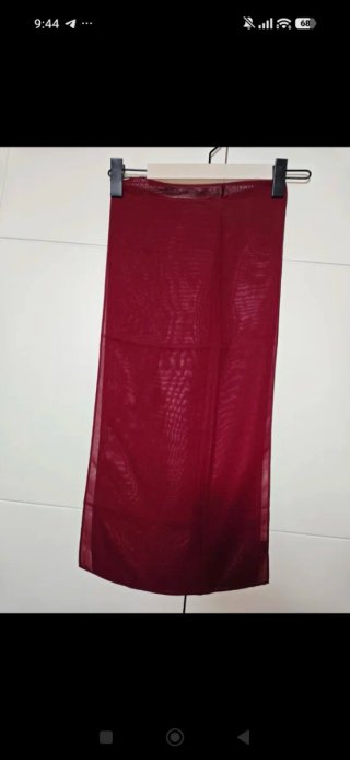 Pañuelo granate