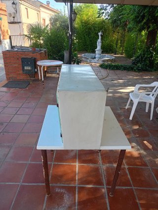 Alacena vintage madera y metal