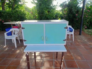 Alacena vintage madera y metal