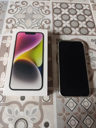 iPhone 14 - Capacidad de Batería 86%