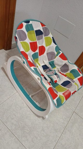 Hamaca Fisher Price para bebé con funda estampada