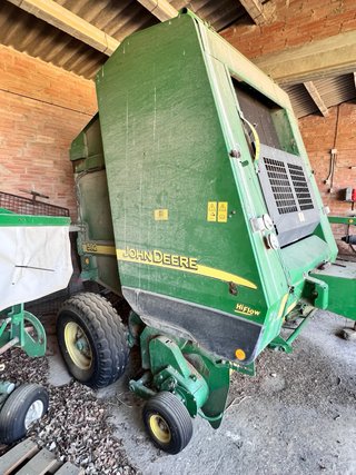 Empacadora John Deere 592 HiFlow
