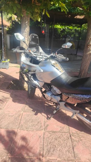 Honda XL 125 Varadero Plata