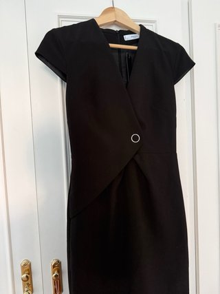 Vestido negro MANGO talla XS