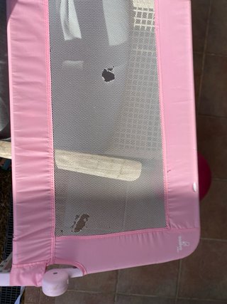 Barrera de Cama Asalvo Rosa con Diseño de Conejo