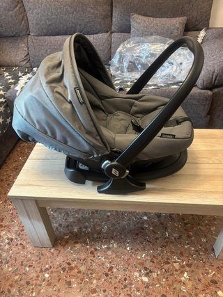 Carro de bebé y maxi cosi