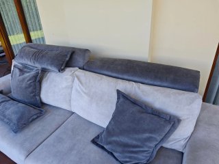 Sofá cama eléctrico beige y gris