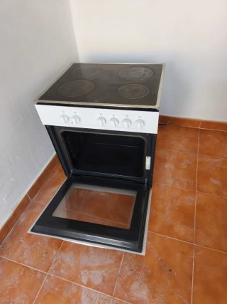 Horno y Vitrocerámica Teka Blanco