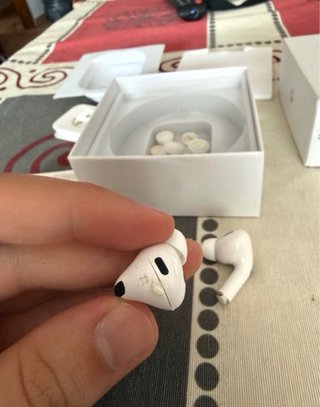 Airpods Pro Gen 2 (2023)