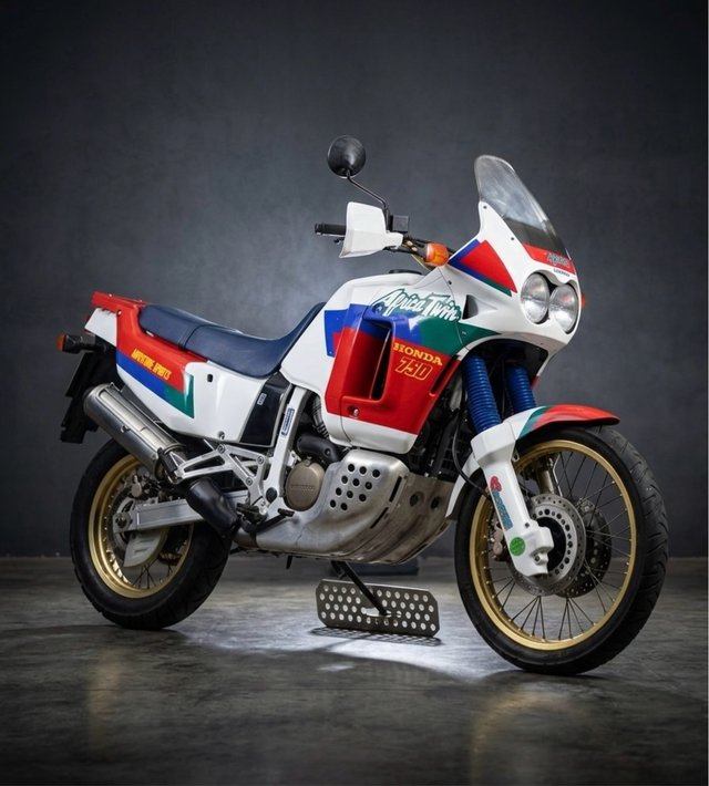 Honda Africa Twin RD04 1990