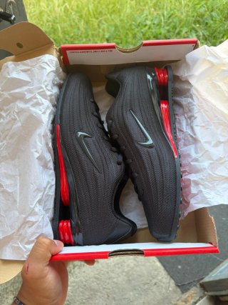 Nike Shox Z nere/rosse