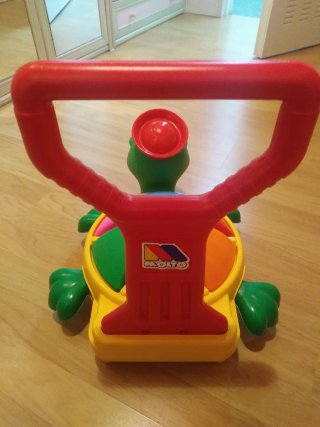 Passeggino tartaruga giocattolo per bambini
